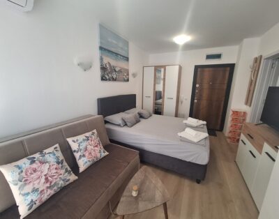 Compact Studio in the City Center